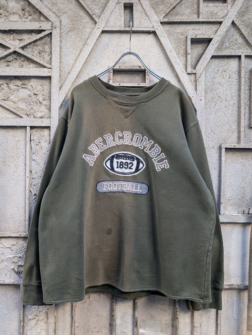 "ABERCROMBIE & FITCH" fade patch sweat