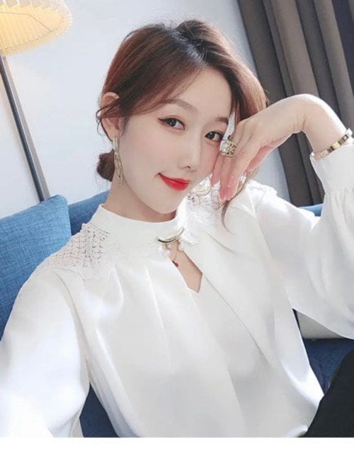 ブラウス レディース 長袖 レース ホワイト ピンク シンプル こなれ感 きれいめ 通勤 お呼ばれ 
春 エレガント S M L XL 2XL 20代 30代 シャツ ファッション