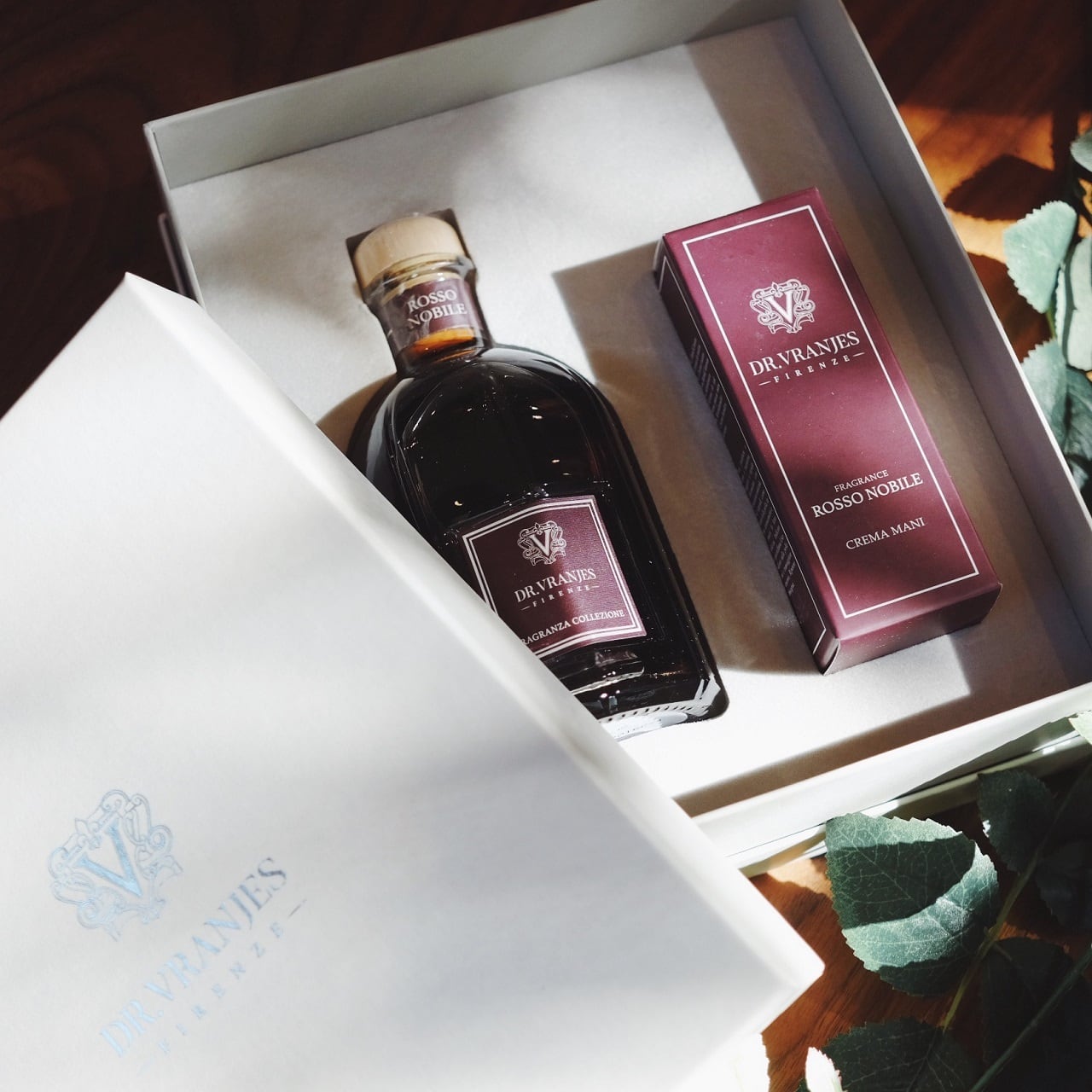 【数量限定】DR. VRANJES　GIFT BOX 250C（250 ml ディフューザー + 50 ml ハンドクリーム） | WAILEA  powered by BASE