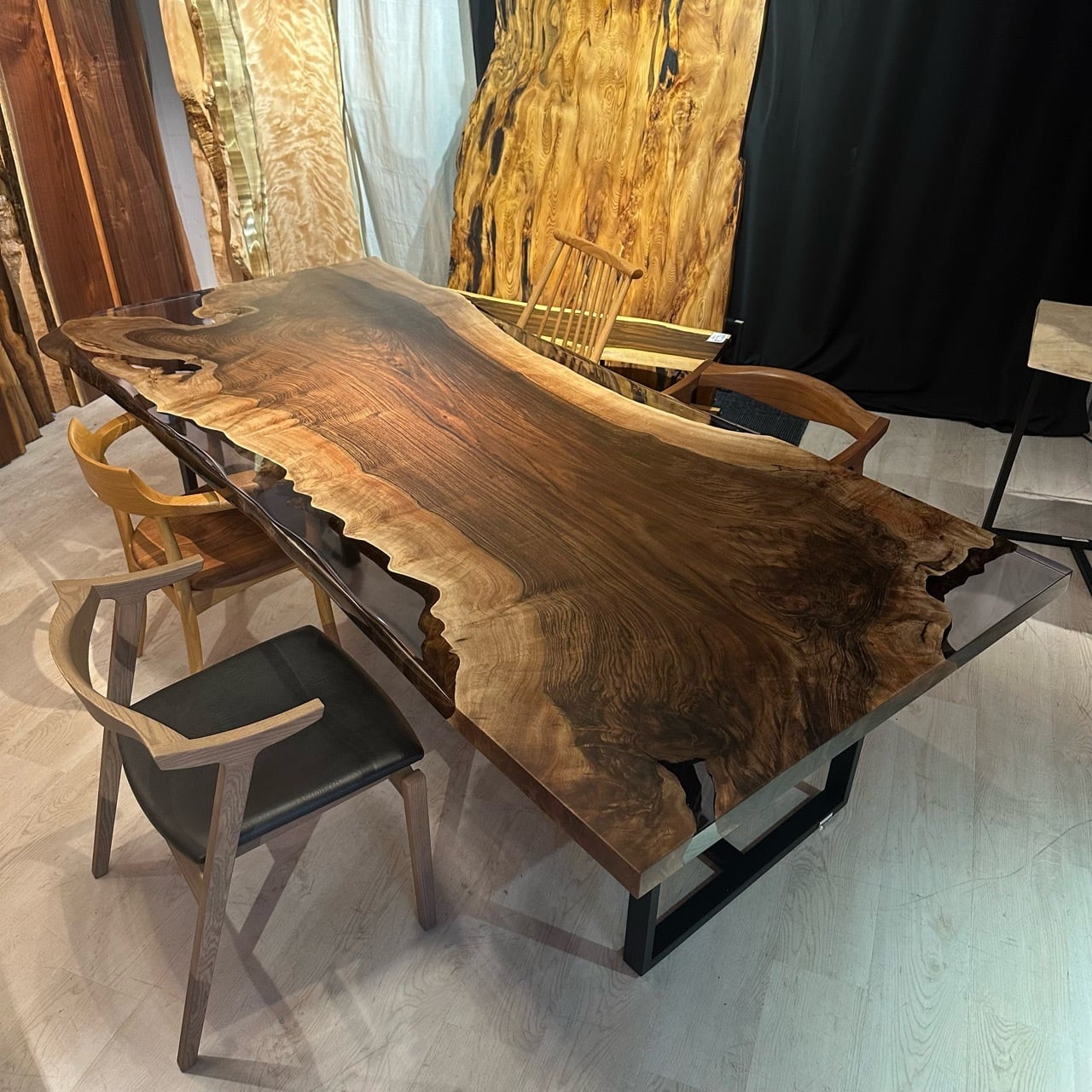 【Premium】バストゥーンウォールナット_2400×1120×50_青山店_テーブル天板/レジン加工 250268 t001