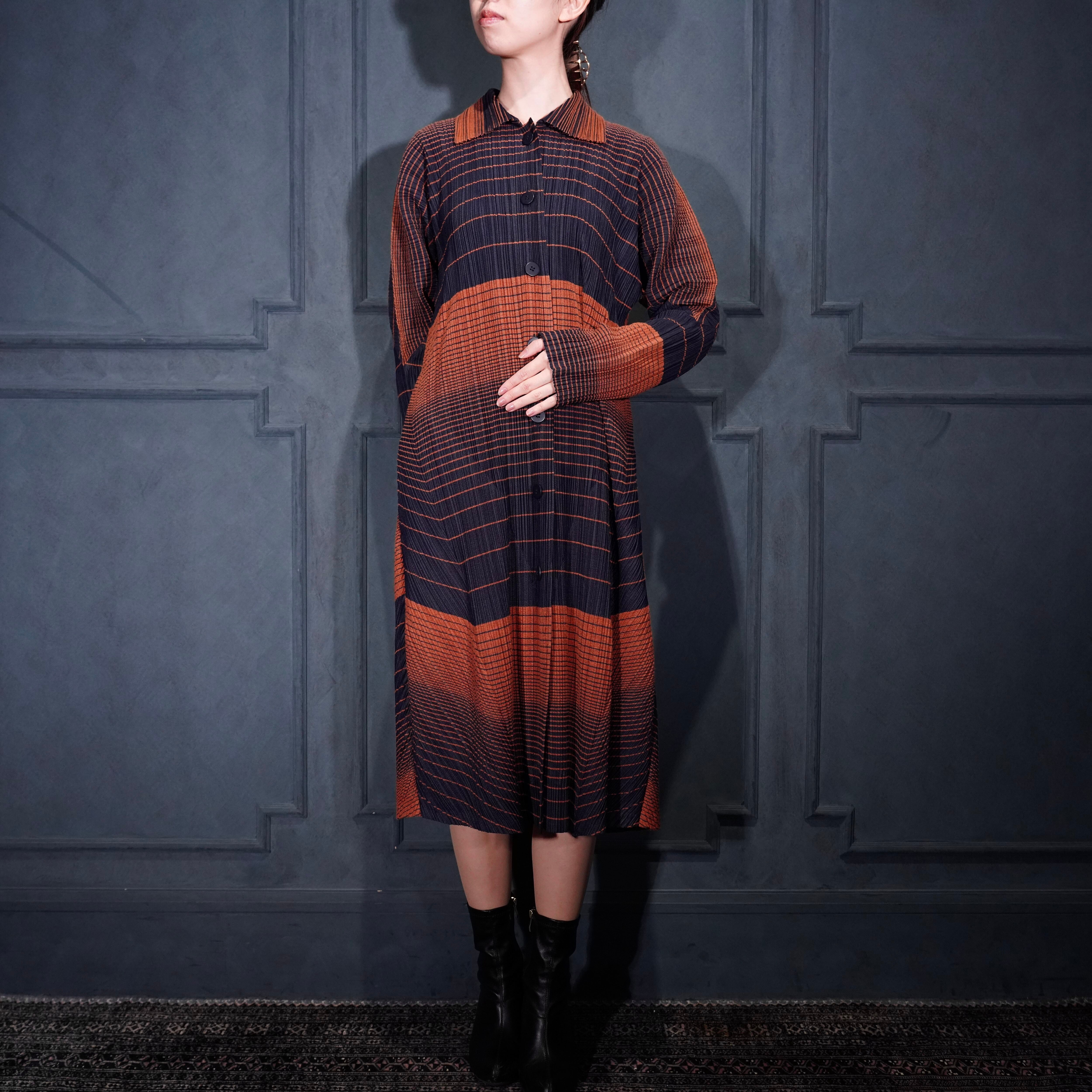 プリーツ・プリーズ　ワンピース　コート PLEATS PLEASE ISSEY MIYAKE PLEATS COAT LIKE ONE PIECE/プリーツ
