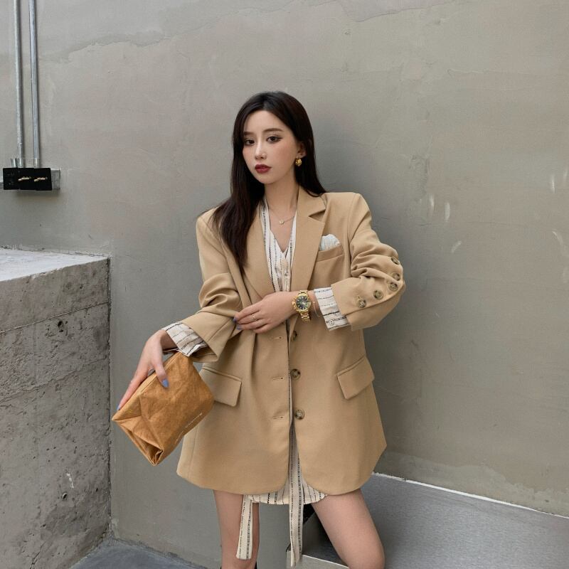 美品　バーバリー　タイロッケンコート　マキシ丈　一枚袖　ベルト付き　Ｍ　カーキ BURBERRY - 美品 バーバリー タイロッケンコート マキシ丈 一枚袖