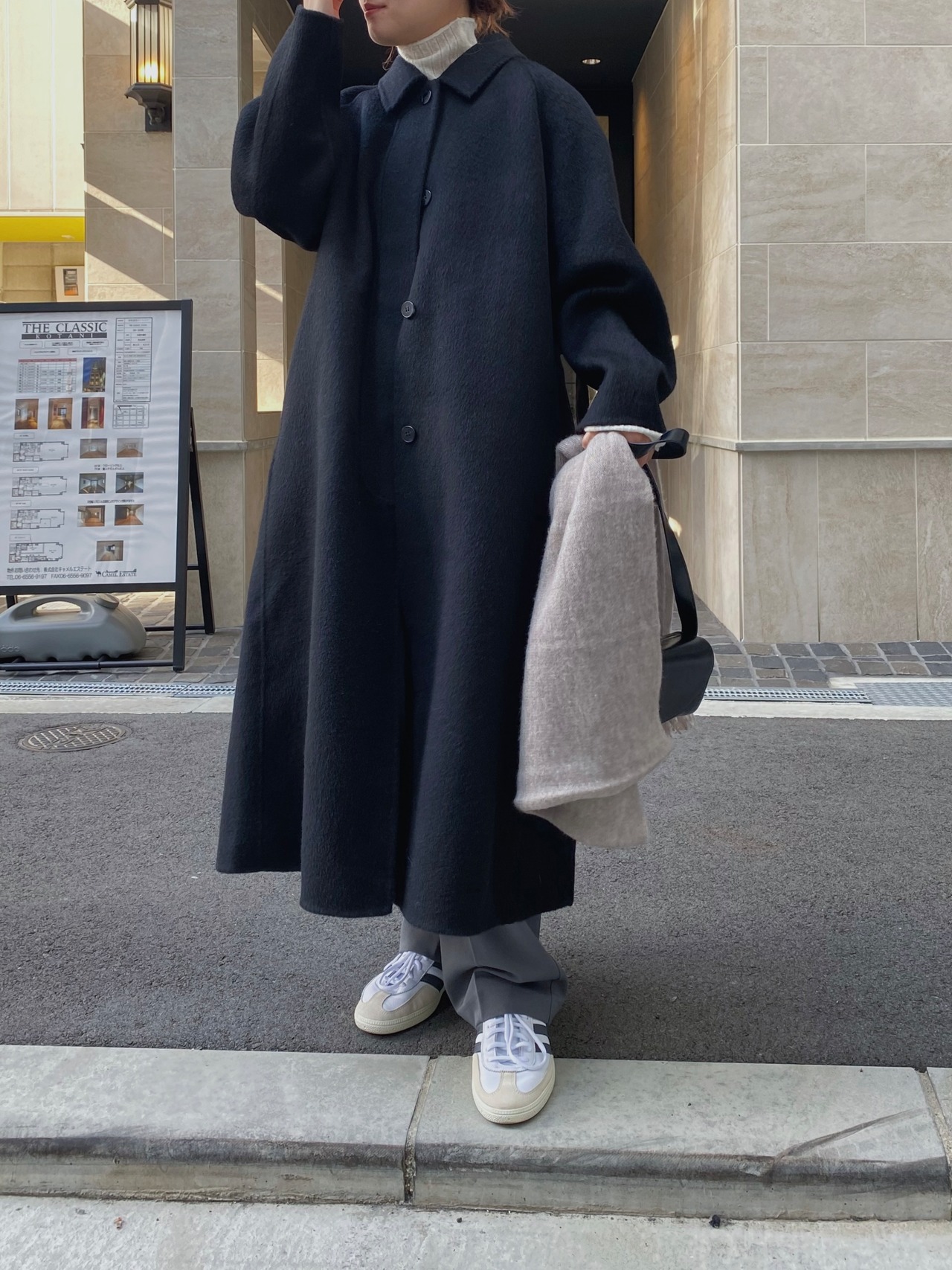 shaggy wool soutien collar long coat