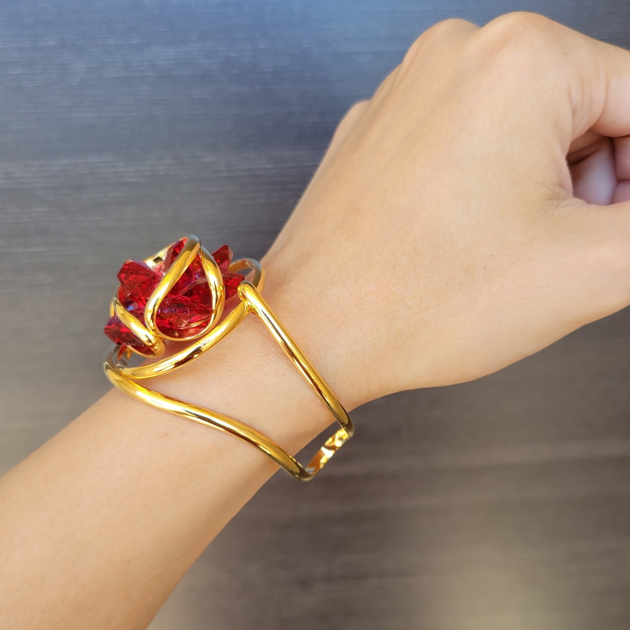 【即納】FLOWER *imperial red*10◆gold -bracciali-