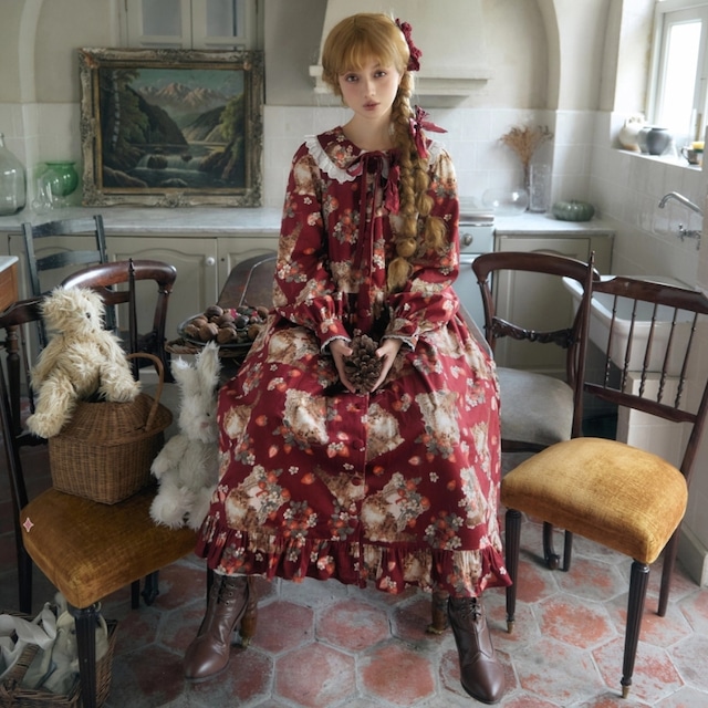 【予約商品】夢かわいい ガーリーワンピ―ス ロリータ いちご×ねこ柄 クラシカルロリィタ OP／JSK