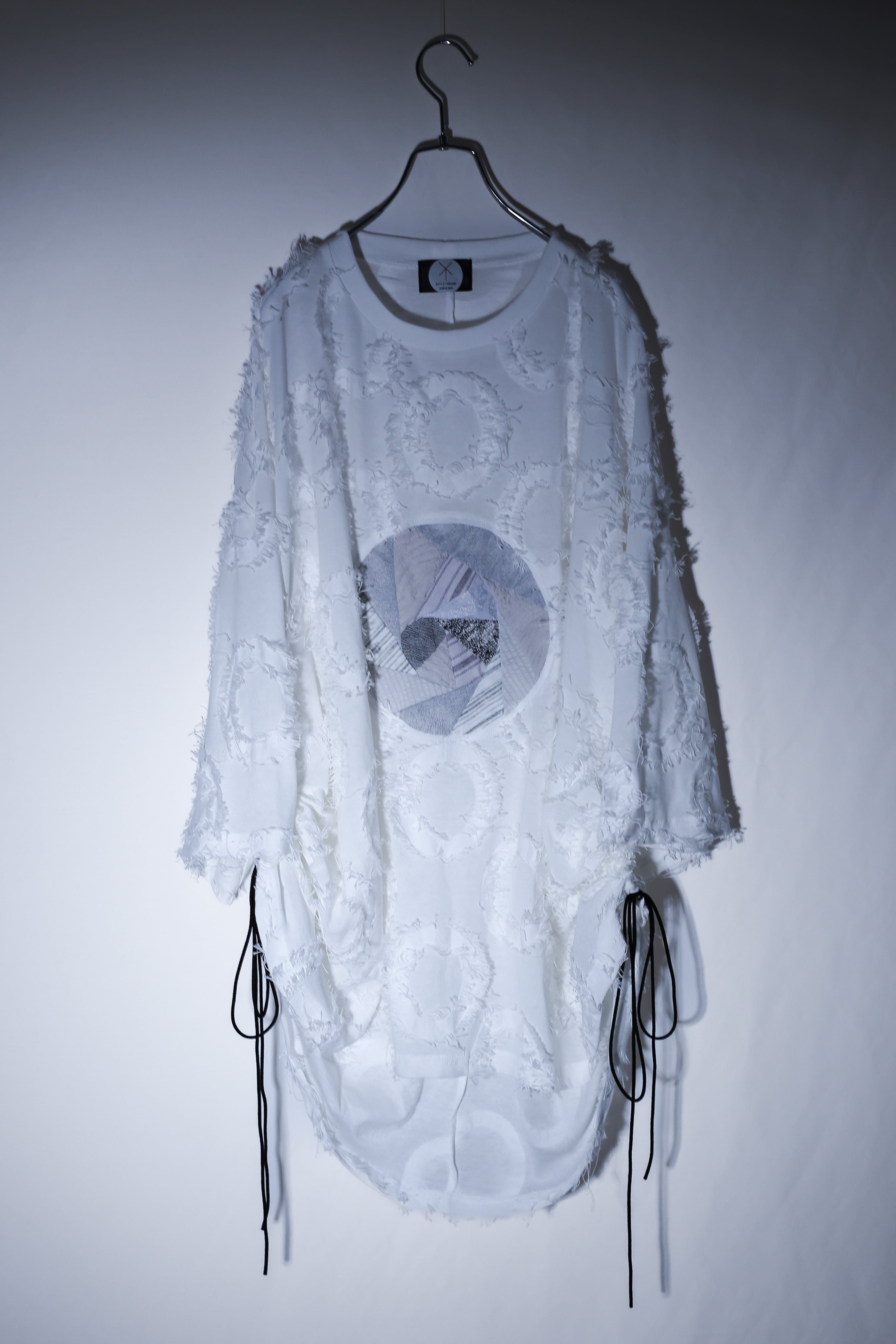 Gather-T-shirts ○ (white)