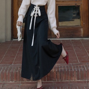【送料無料】 ロングスカート  ロング丈・マキシ丈  コルセット風  編み上げデザイン  リボン  ハイウェスト  無地  大人可愛い  エレガント系  きれいめ  こなれ感  Aライン・フレア レディースファッション  可愛い  冬  お出かけ・女子会
