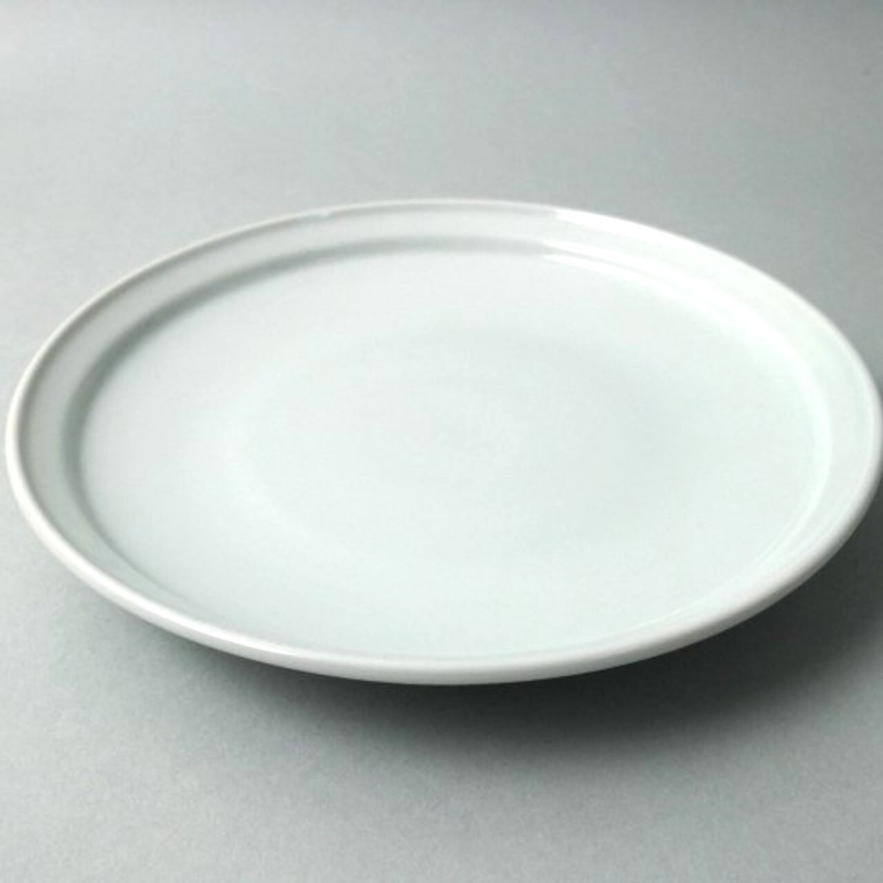 土灰釉新円渕 7寸皿 (21.5cm)