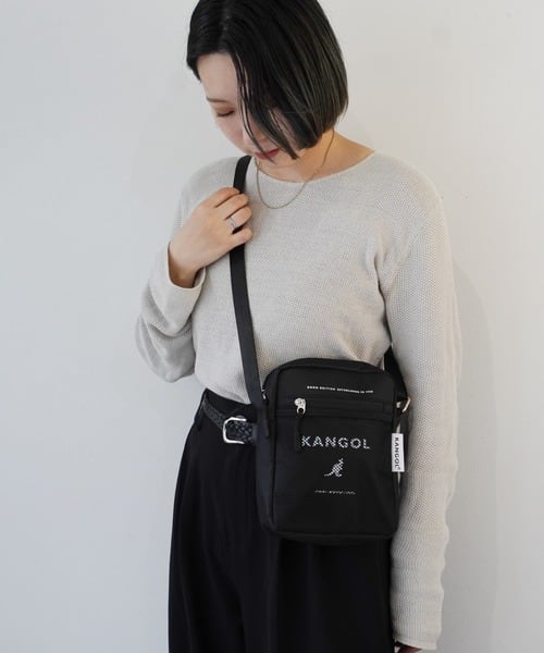 KANGOL (カンゴール) メッシュ ポケット ショルダーバッグ ブラック/ホワイト KGSA-BG00262