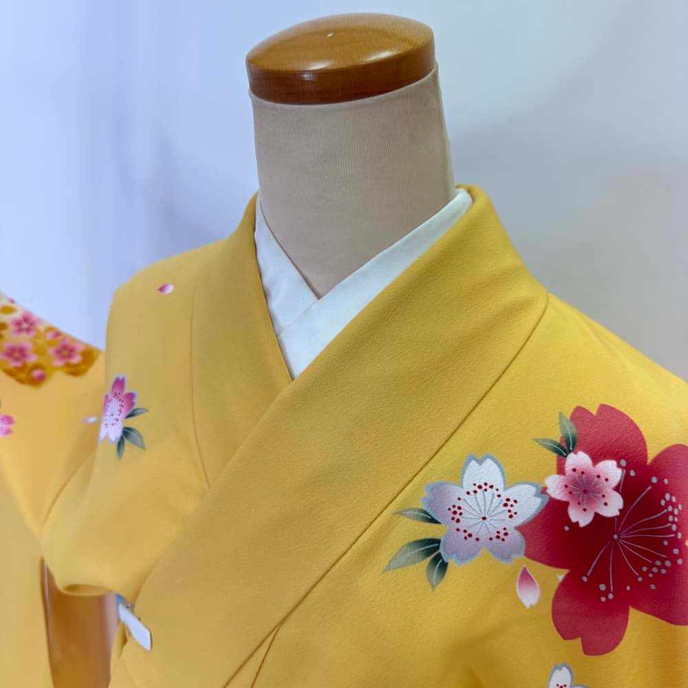 二尺袖 単品 卒業式着物 黄色 裄69cm LLサイズ 袴用着物 化繊 中古 4555