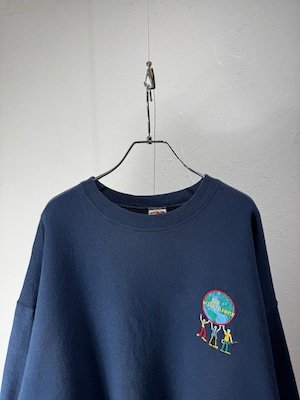 90’s “The Wilkinsons” Globe Embroidery Sweatshirt