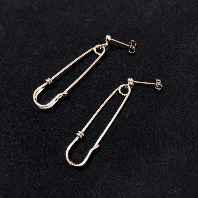 SAFETY PIN PIERCE/EARRING