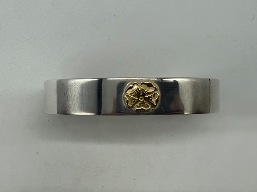 極美品　M 平打ローズブレス33.03g