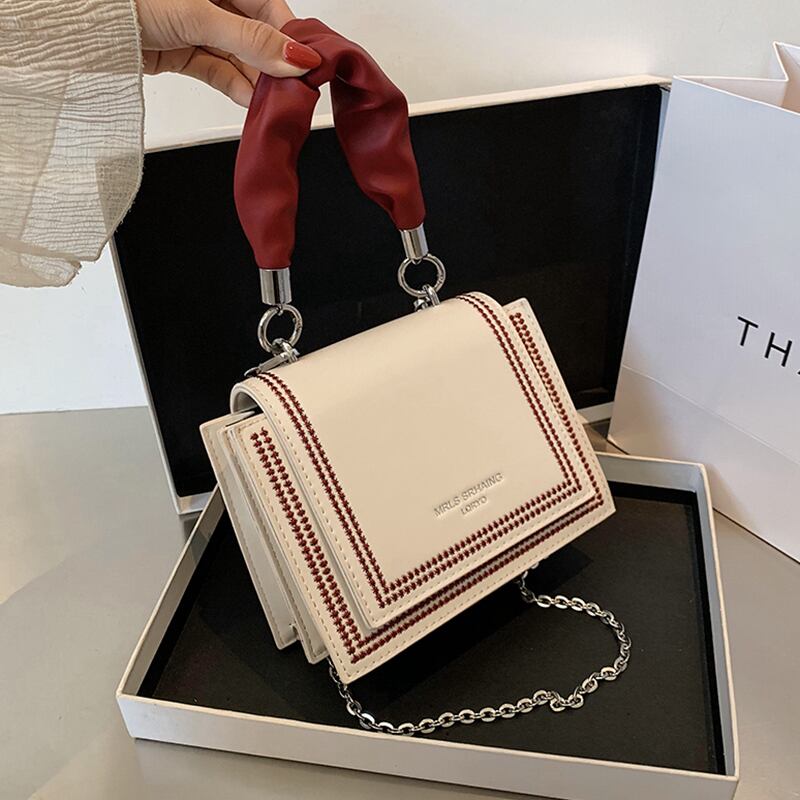 チェーンバッグ女性バッグ2020新しい波夏のファッション折りたたみポータブルクロスボディバッグネットレッドワイルドスモールスクエアバッグ Tiancai_Wing_Bag6368827