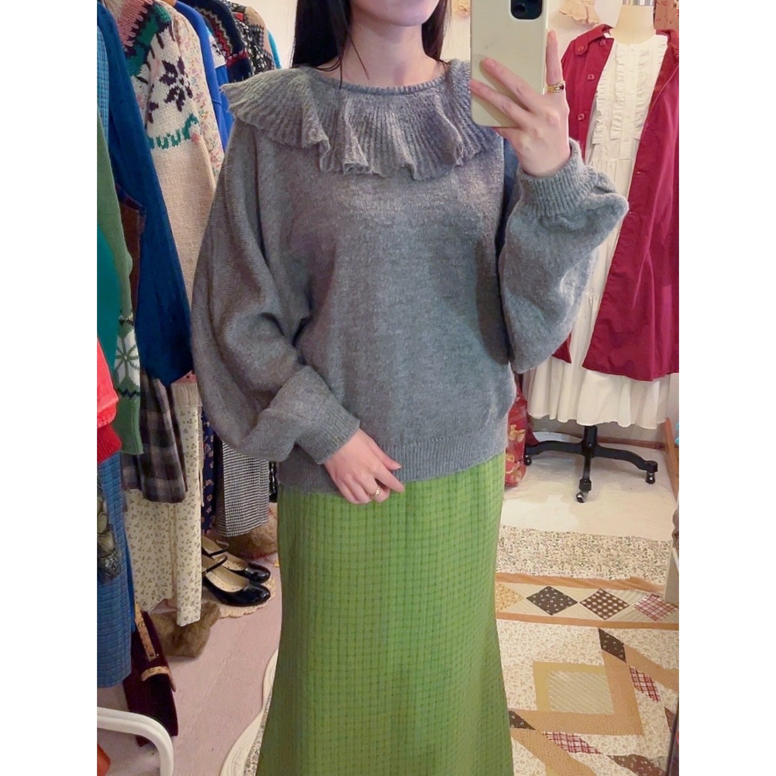 big frill collar gray knit sweater