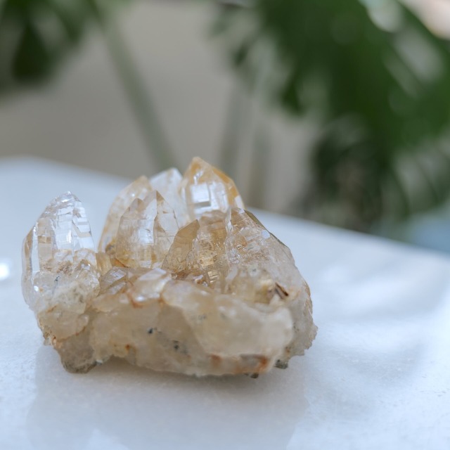 【 現実創造・具現化を加速させる 】ヒマラヤ産 ガネッシュヒマール 天然石水晶 M7_7
