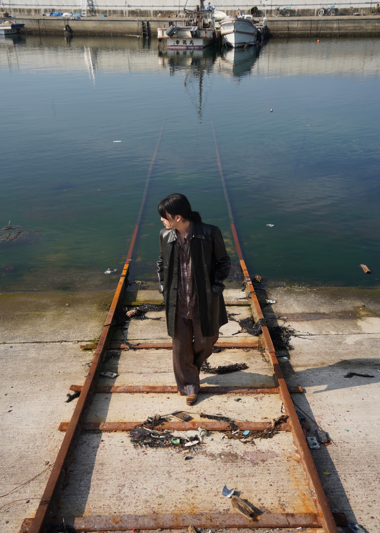 SASAKI SATORU 26SS asymmetry hem shirt / Brown