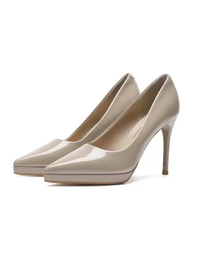 simple high heel pumps