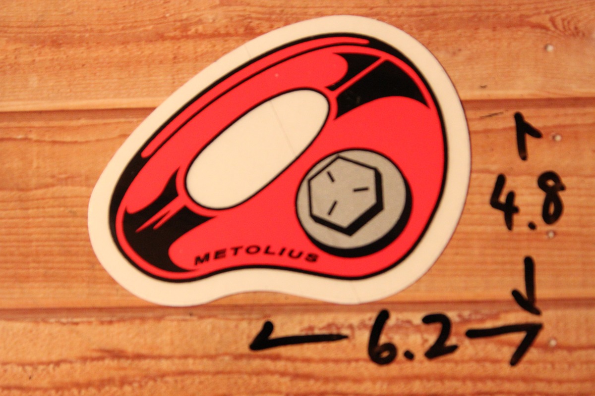 METOLIUS / メトリウス [3] | かいちゅうザッカ [ アウトドア ブランド ステッカー通販のお店 ]