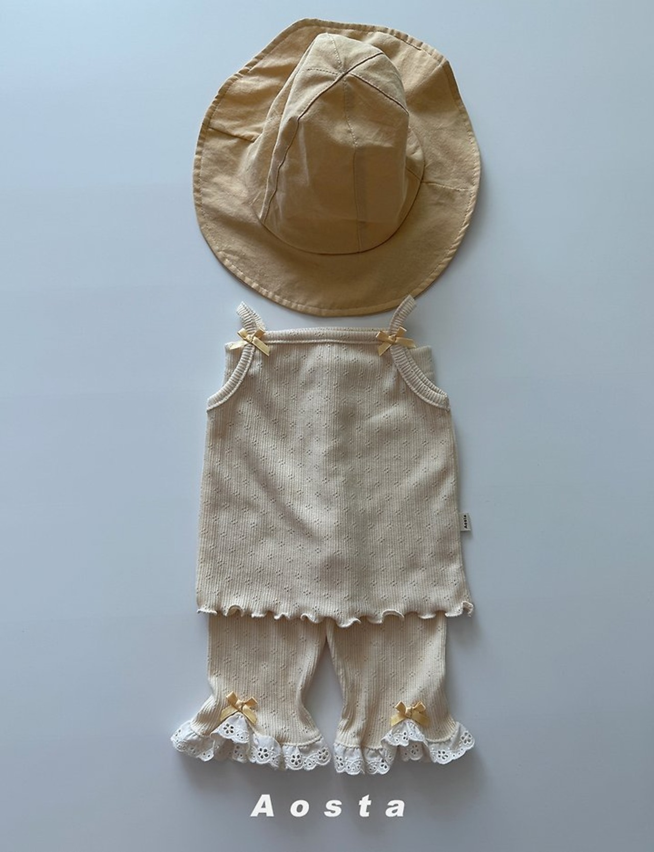 [Aosta] Camellia Sleeveless / [아오스타] 까멜리아나시