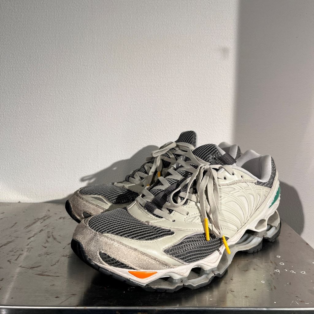 MIZUNO × Graphpaper ミズノ×グラフペーパー 24AW WAVE PROPHECY LS