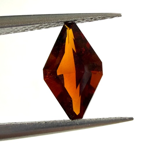 【1676】マディラシトリン　0.96ct