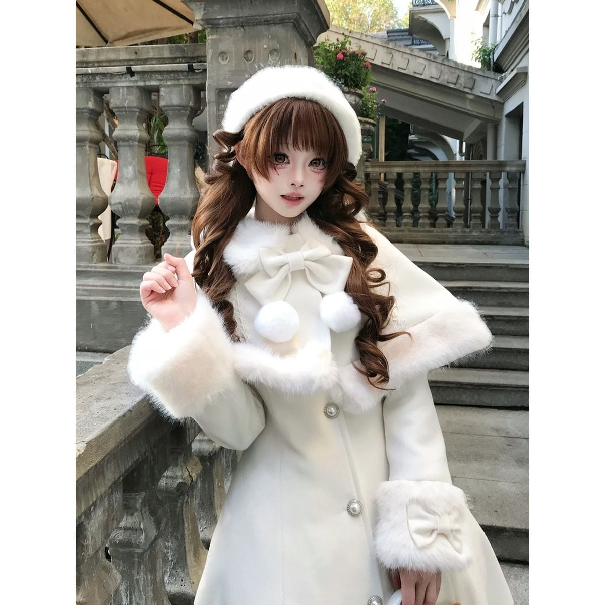 雪の令嬢ファーケープ付きの純白ウィンター2WAYコート | Maiden's Rêve 雪の令嬢ファーケープ付きの純白ウィンター2WAYコート | Maiden's Rêve