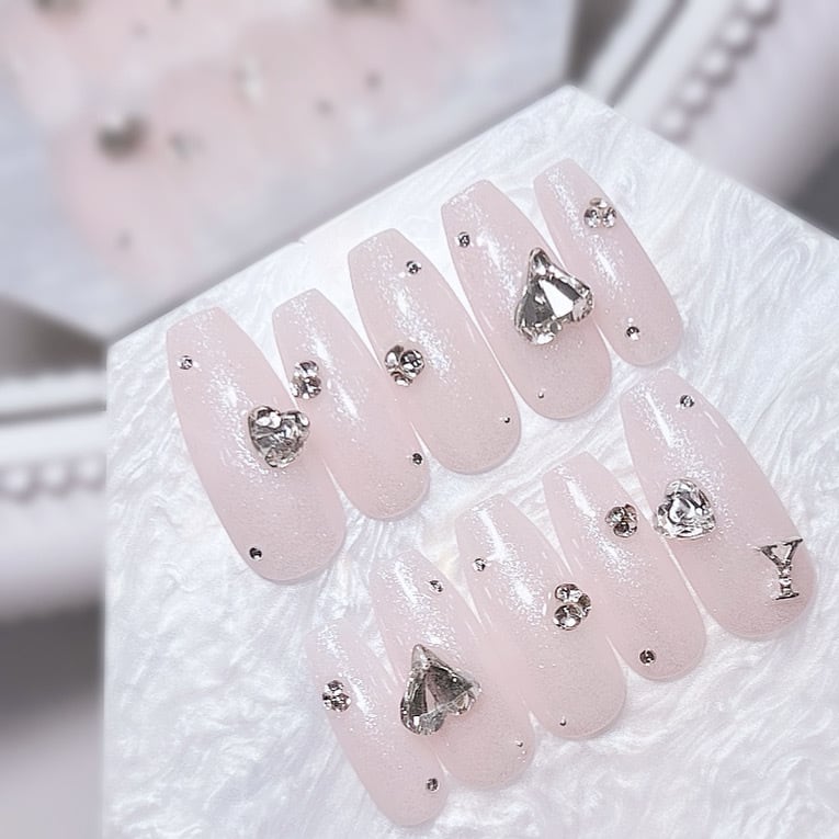 ♡ 埋めつくしネイル ♡ | Mignon Nail