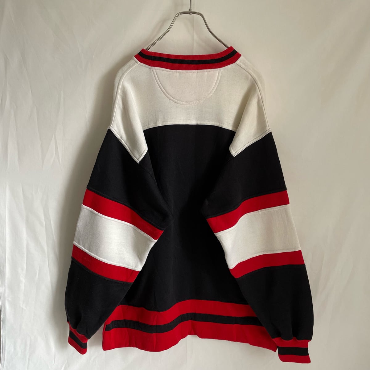 【入手困難】NHLデビルス 刺繍ロゴ 黒 2XL スウェット トレーナー 90s