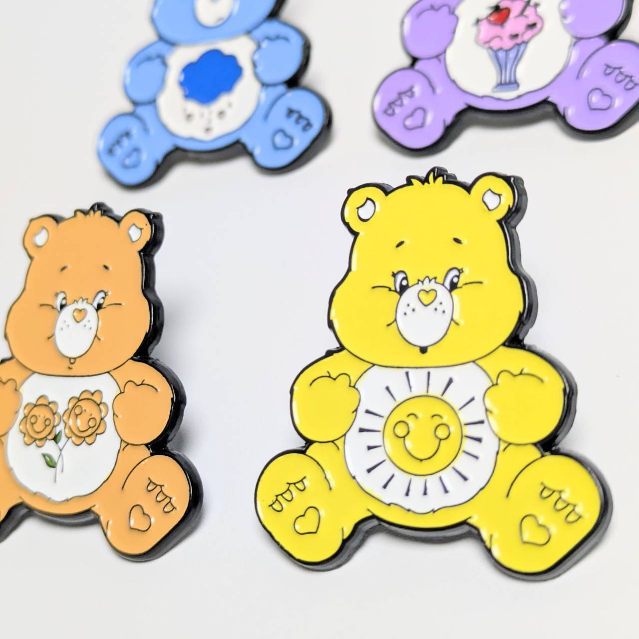送料無料！ ★ピンズ PINS★ピンバッジ 【 Care Bears（ ケアベア ）】9P SET 〚アメリカン雑貨 アメトイ〛