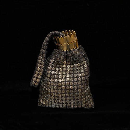 Flower sequins purse