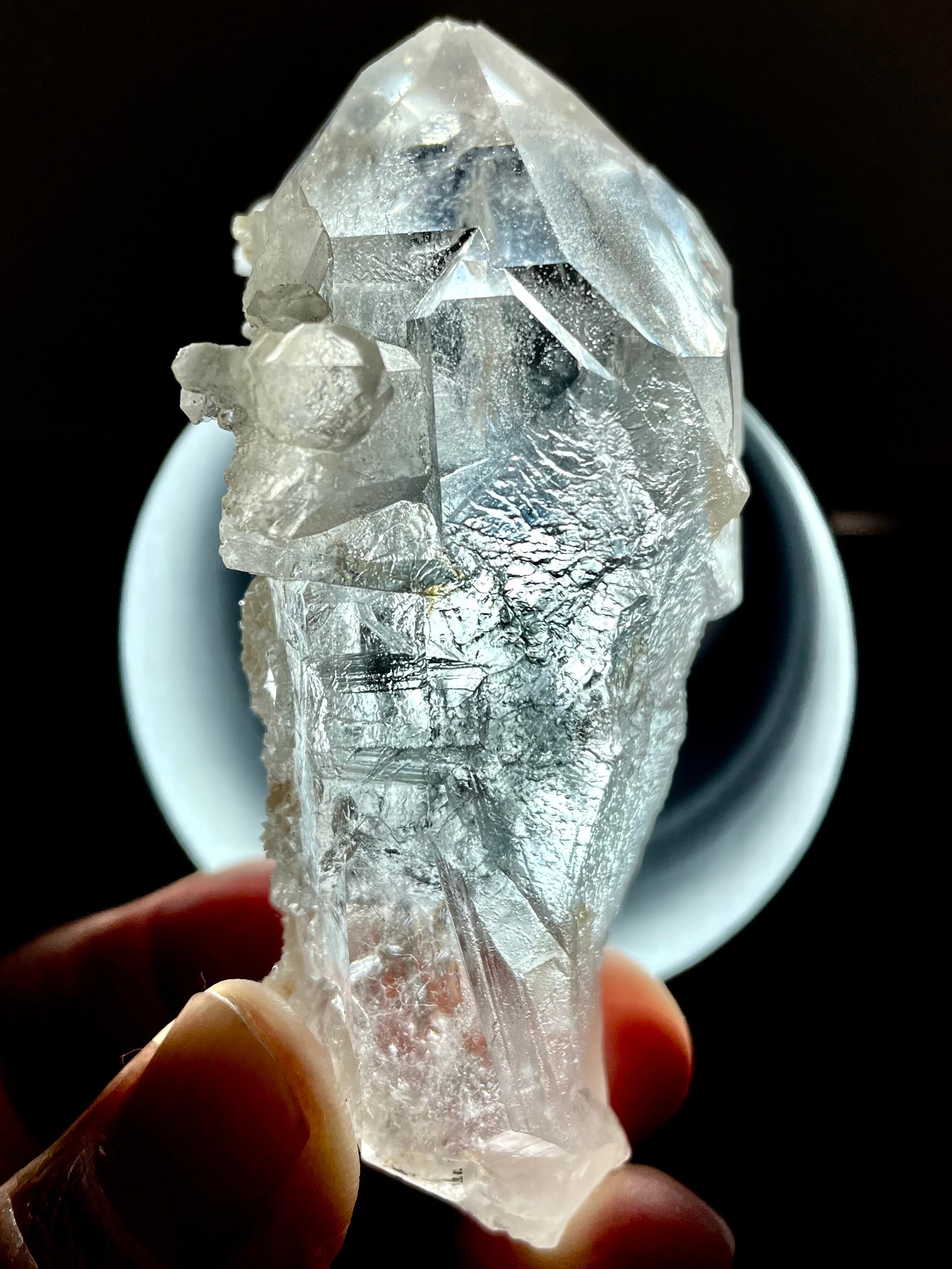 1) フランス「アルプス・クオーツ」クラスター