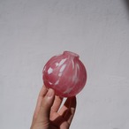 マットピンクの一輪挿し