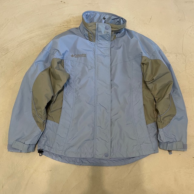 Columbia コロンビア マウンテンジャケット ナイロンジャケット ヴィンテージ ビンテージ 切り替え フルジップ ハイネック ブルー×グレー 水色 レディースM 古着 【ナイロンジャケット】