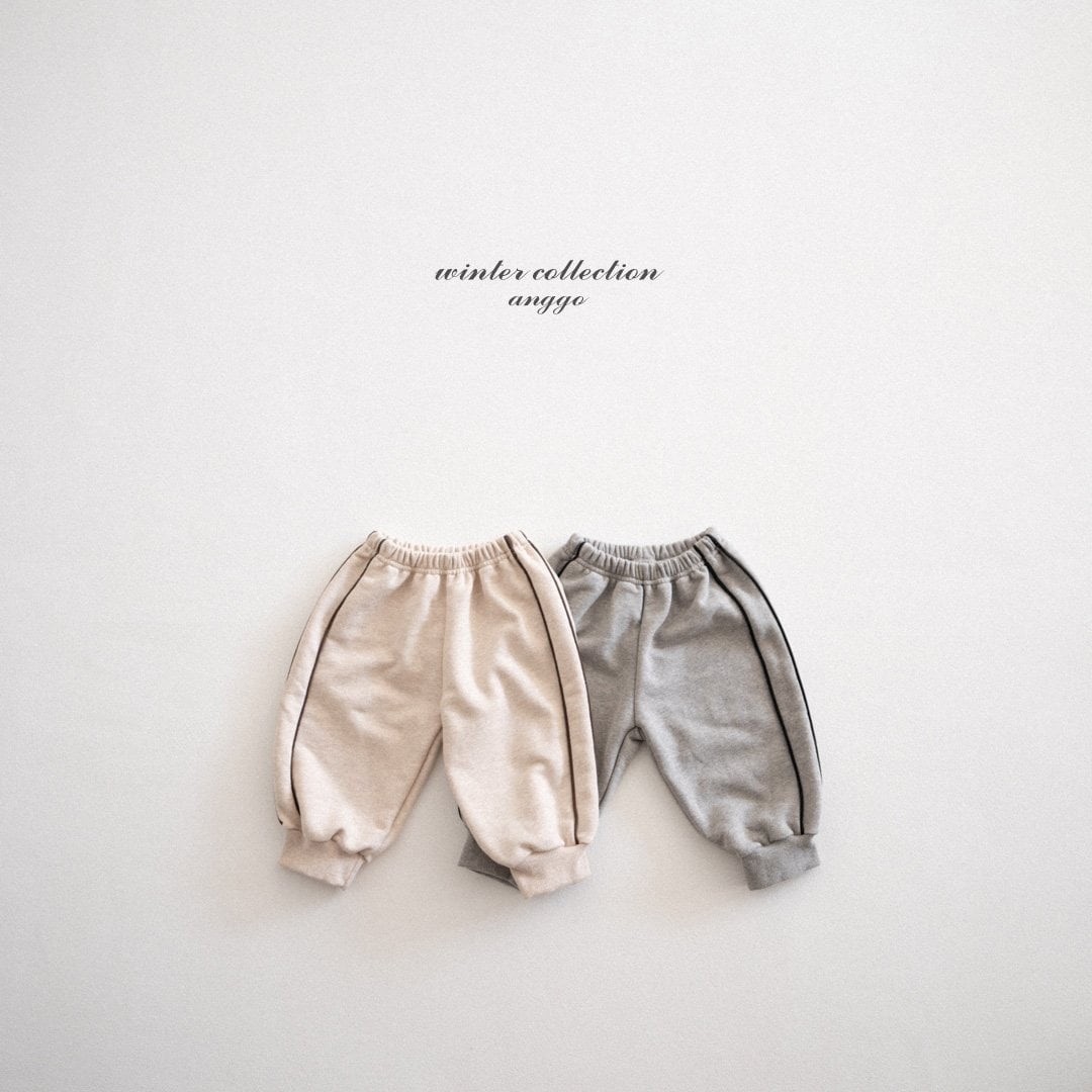 《予約》anggo ¨ line pants