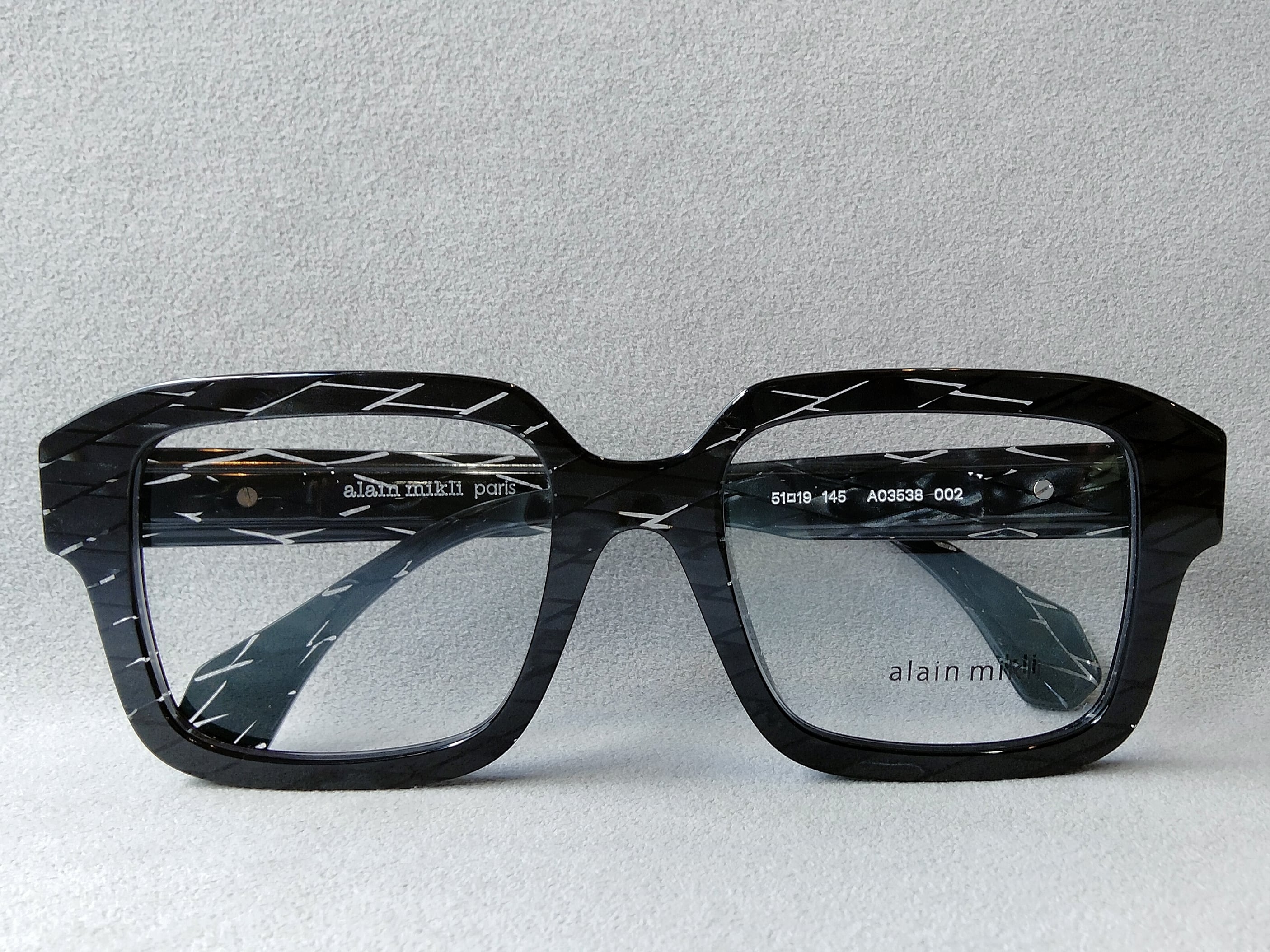 alain mikli paris（アランミクリ）『A03538』Col.002/BLACK RHOMBUS
