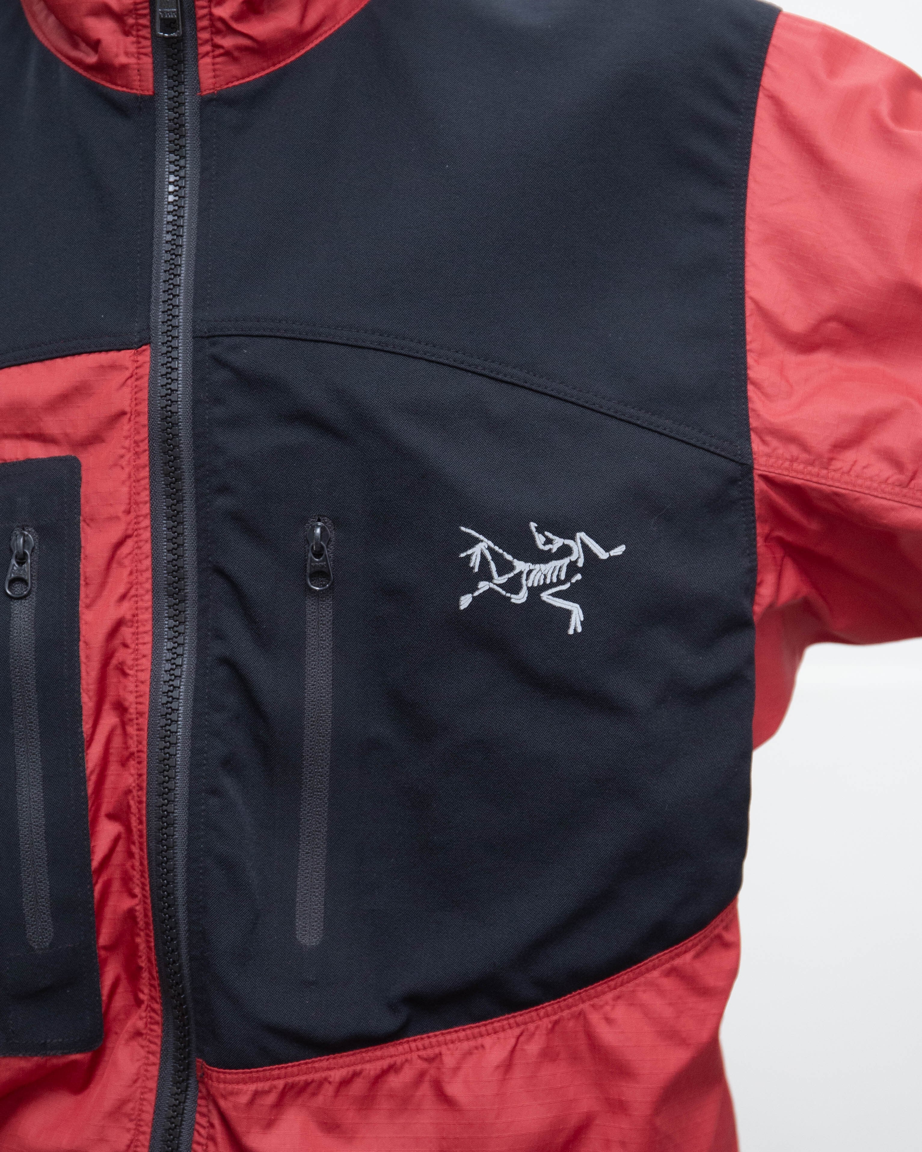 early 2000s ARC'TERYX - TAU light jacket / made in Canada | LUIK FINN