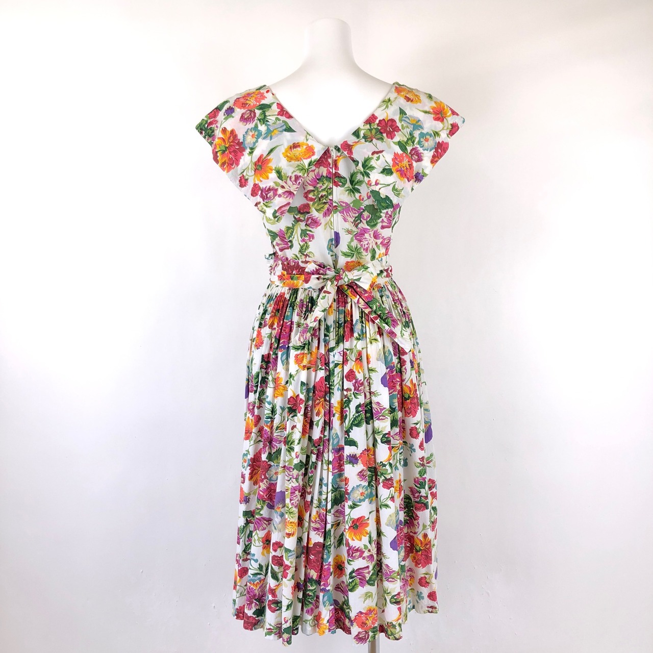 古着】DECADE 花柄ワンピース レーヨンワンピース ノースリーブ ロング  