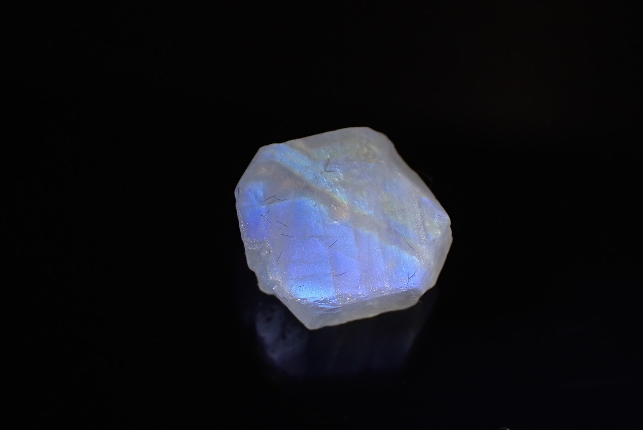 【原石セット】ムーンストーン　3.66ct/4.16ct　[D6-240]