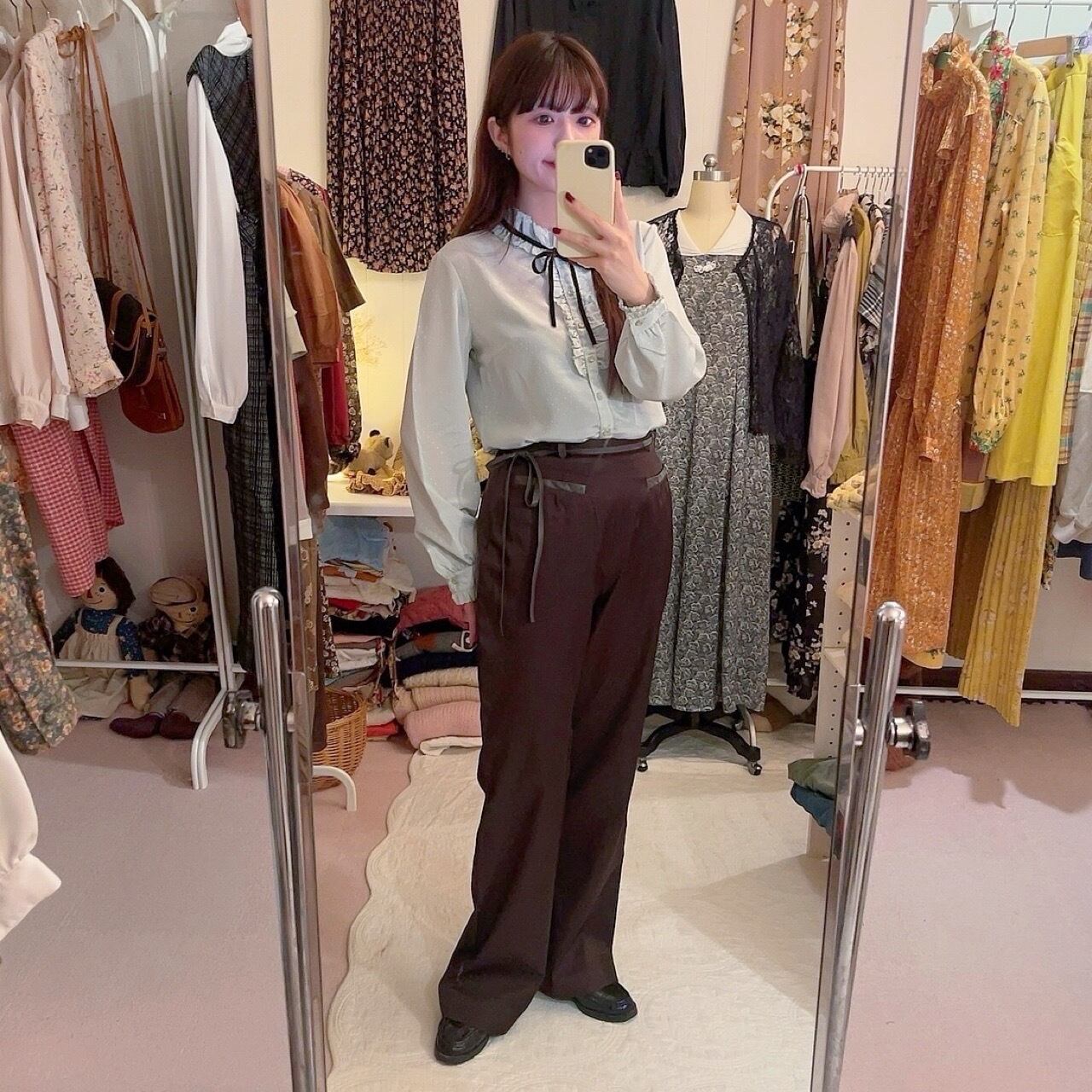 mint green velours ribbon blouse