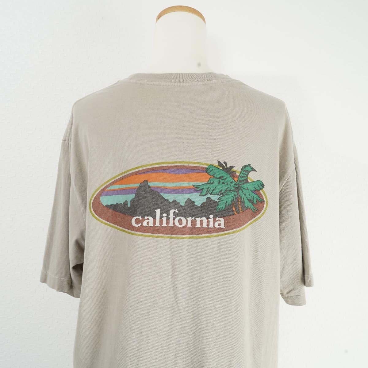 Deuxieme Classe ドゥーズィエム クラスバックプリントTシャツ ダメージ加工 トップス ベージュ california |  「フクル」ファッションブランドユーズドセレクトショップ powered by BASE