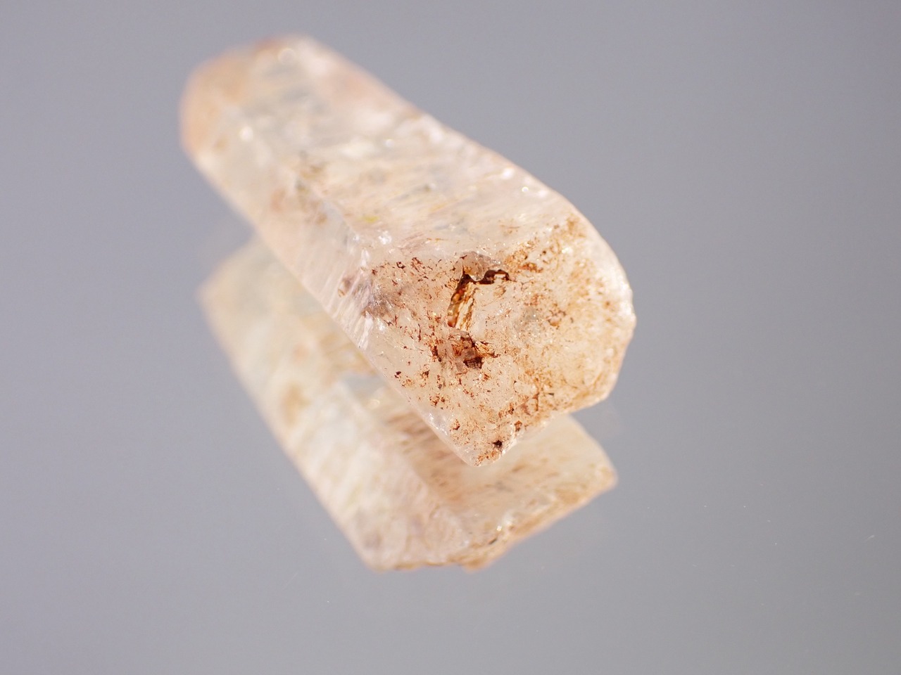 オイルインクォーツ原石 　14.8ct　[C13‐384]