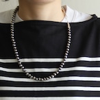 ERICKA NICOLAS BEGAY【 unisex  】 navajo pearl neclace (oxidised) / 7mm 60cm