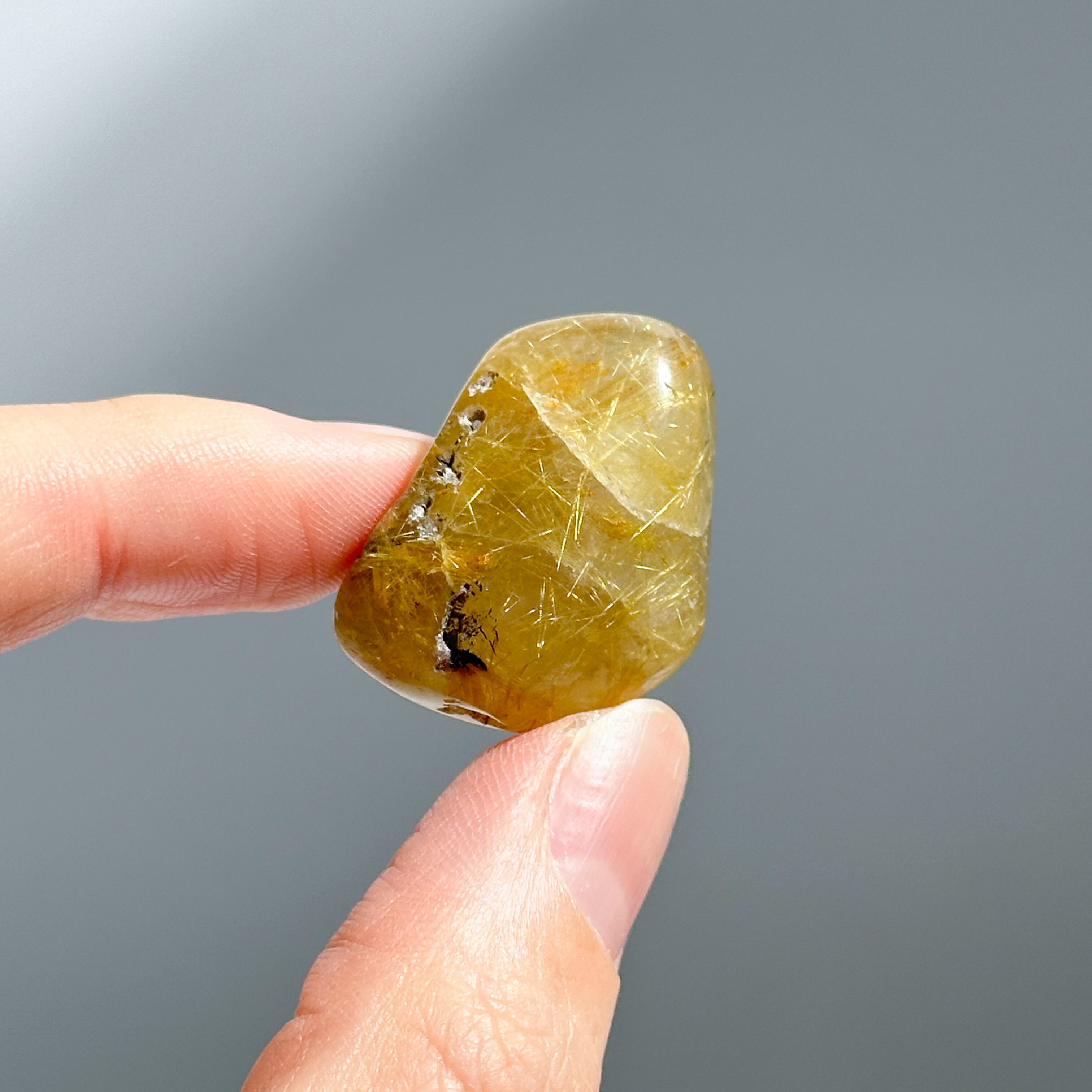 ルチルインクォーツ タンブル42◇ Rutile in Quartz◇天然石・鉱物・パワーストーン