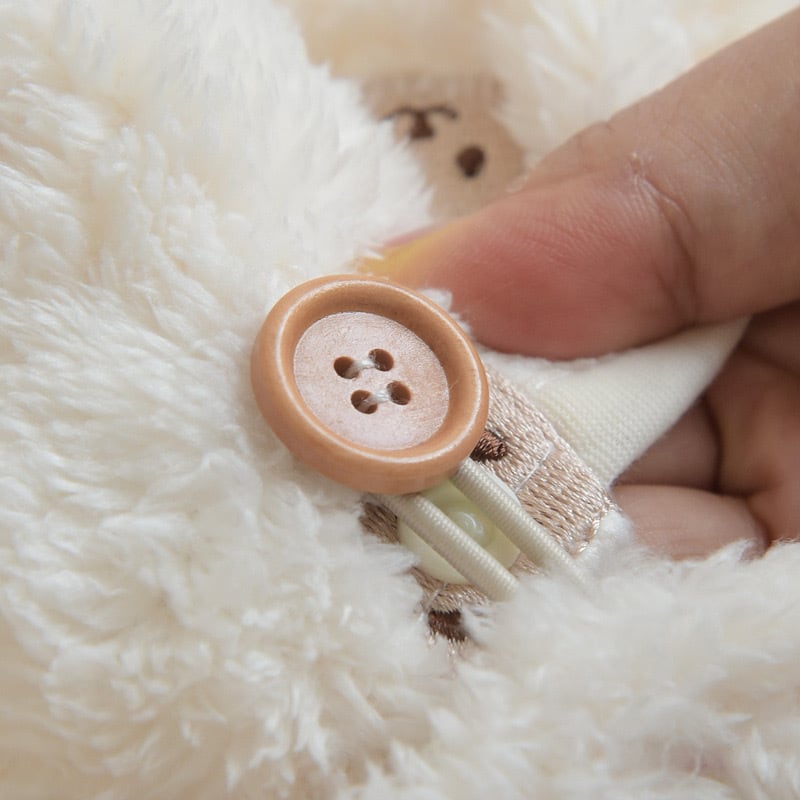 刺繍ベビーポンチョ