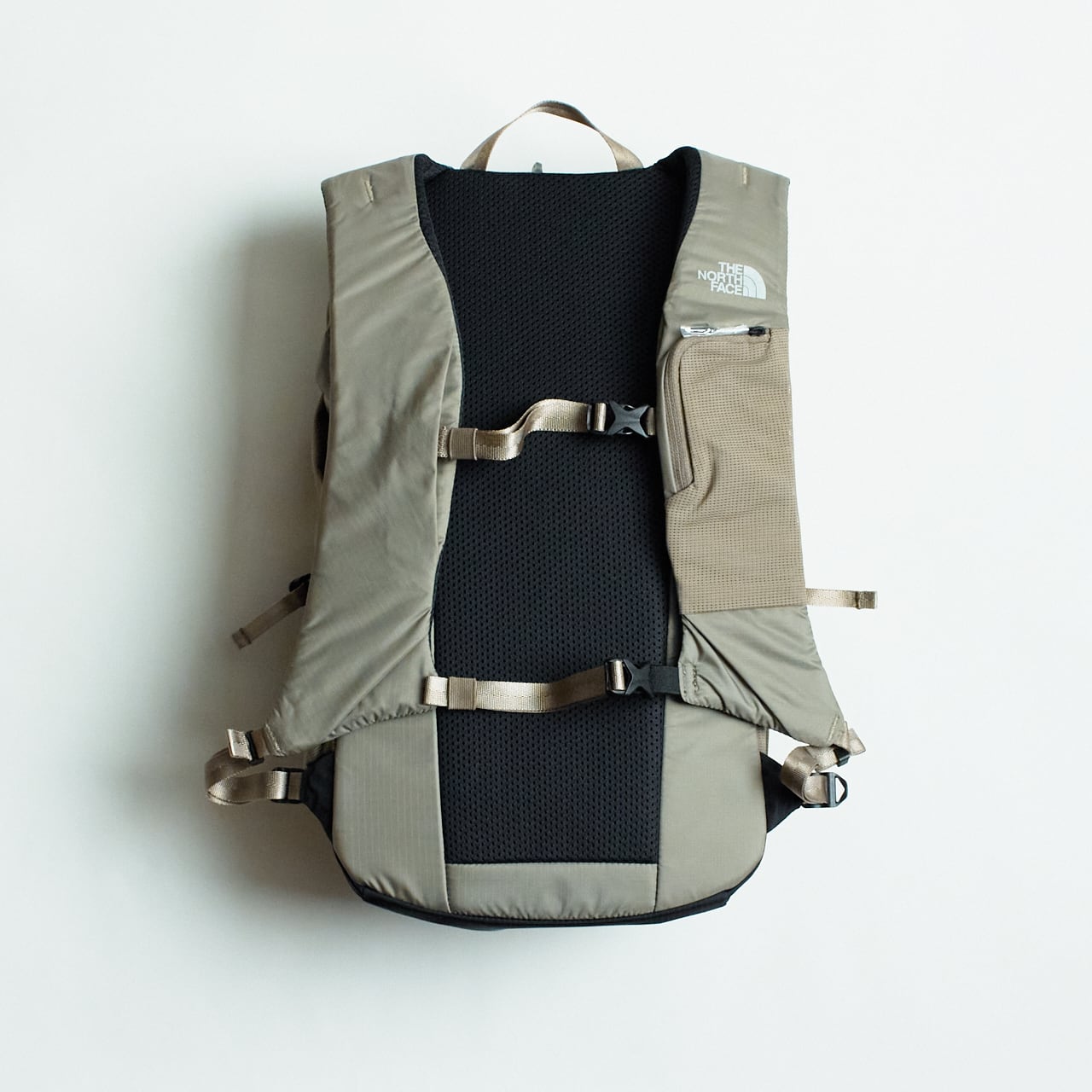 THE NORTH FACE （ザ・ノース・フェイス）ワンマイル16