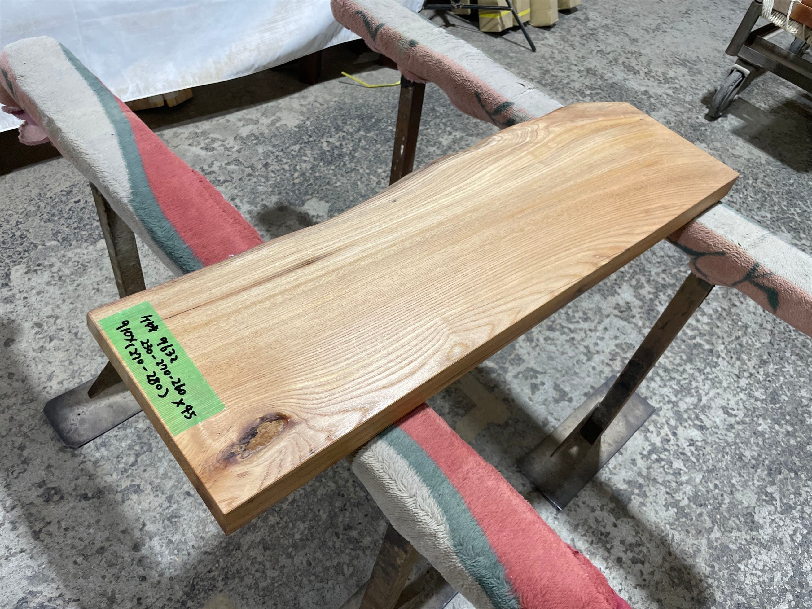 ケヤキ9632 欅 一枚板無垢 乾燥材 910x230-270-260x45mm ローテーブル