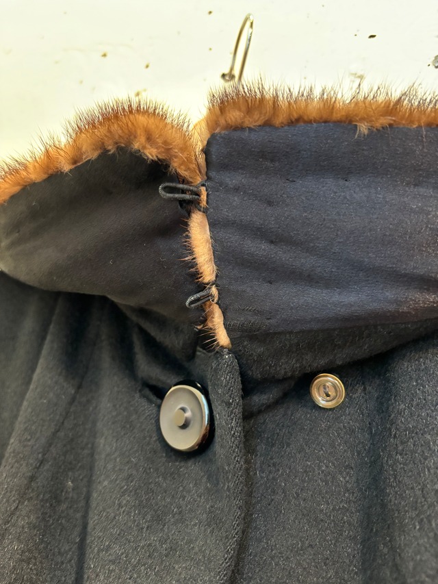 50's black mink fur collar coat