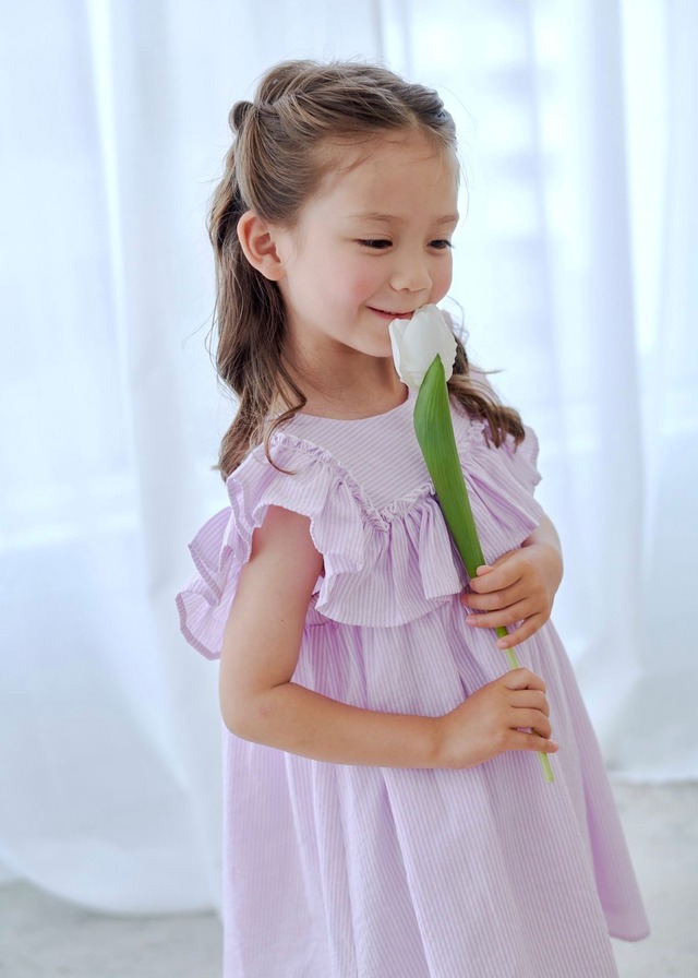 スクエアビッグフリルワンピース〈Purple stripe〉