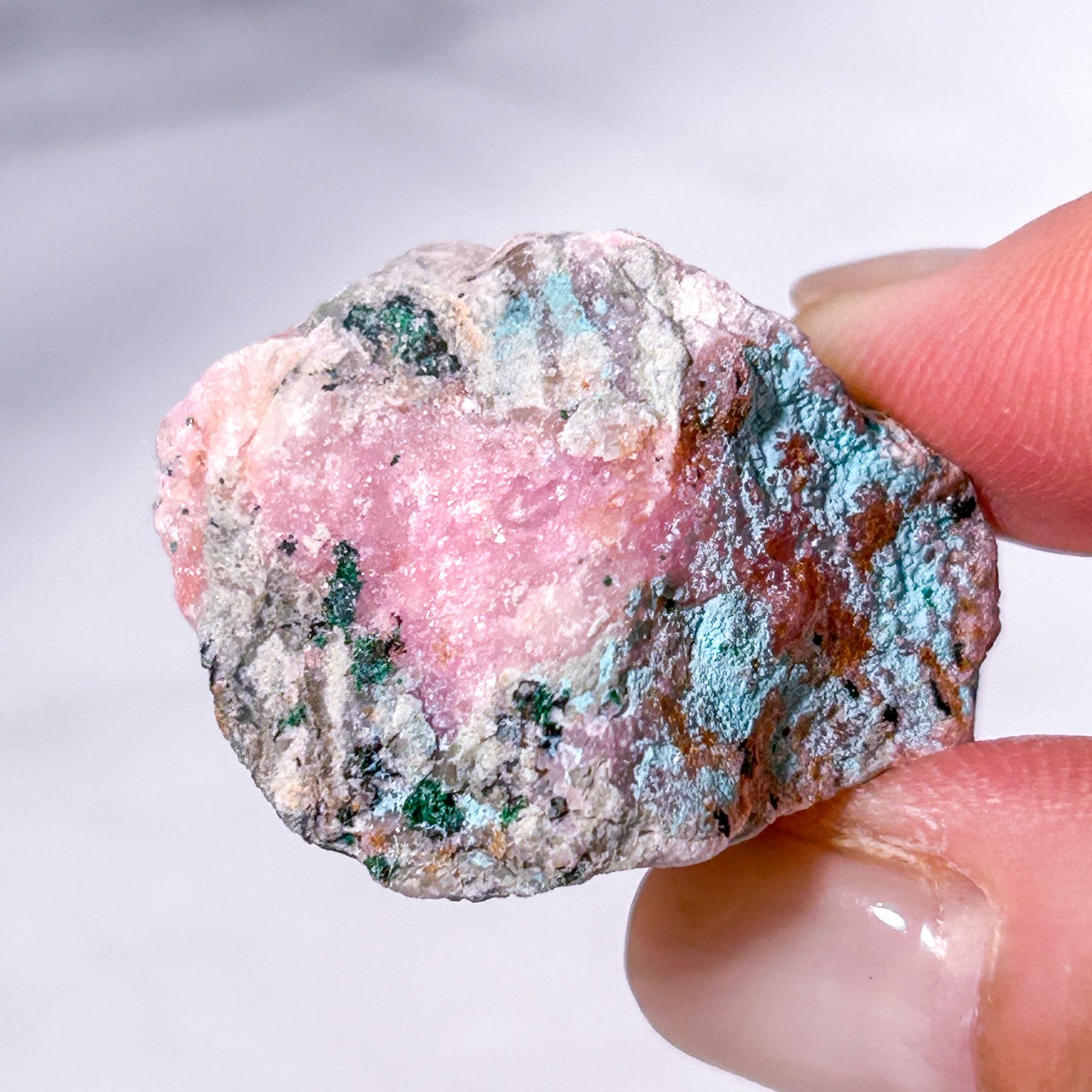ピンクコバルトカルサイト、アズライト、マラカイト共生原石